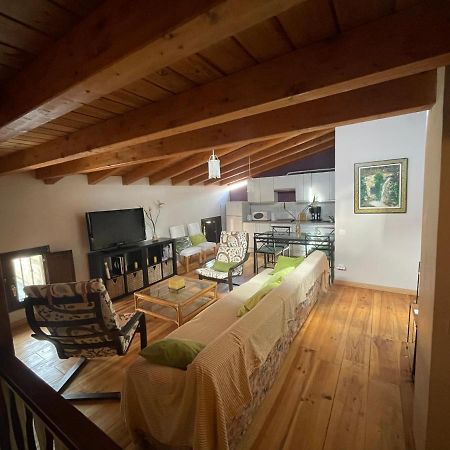 Appartamento Atico Aires De Gredos Candeleda Esterno foto